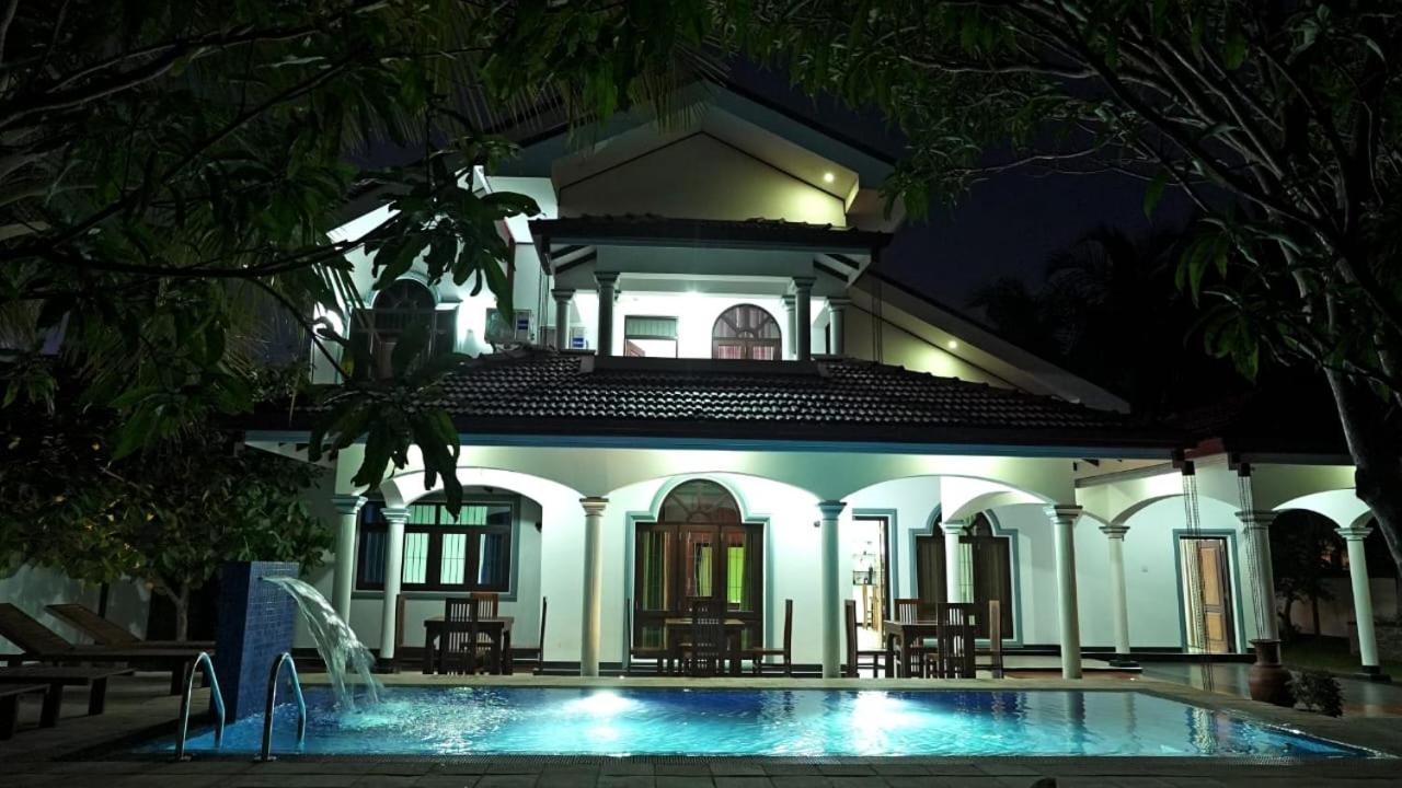 Villa Sri Ra'anana *